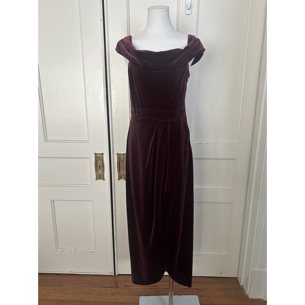 Lulus Velvet Off Shoulder Maxi Dress Womens Size Medium Burgundy Classy